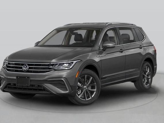 VOLKSWAGEN TIGUAN 4MOTION 2024 3VV2B7AX5RM182524 image